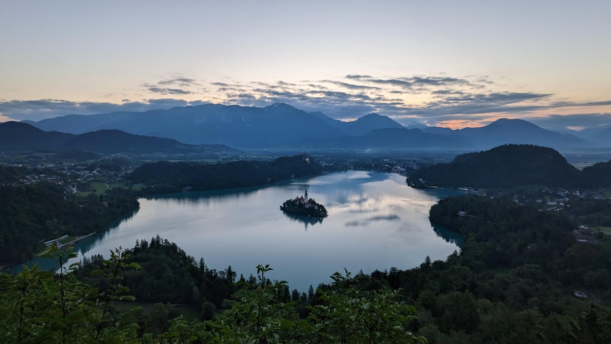 Eine zauberhafte Auszeit am Bleder See: Sloweniens verstecktes Juwel