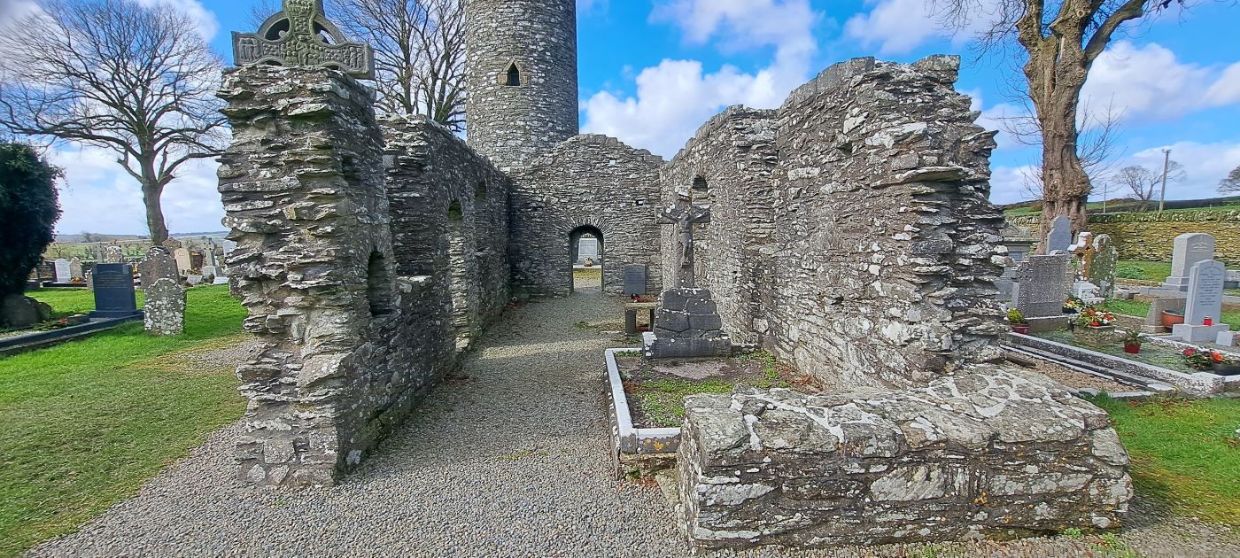 Die Klosterruine Monasterboice in Irland